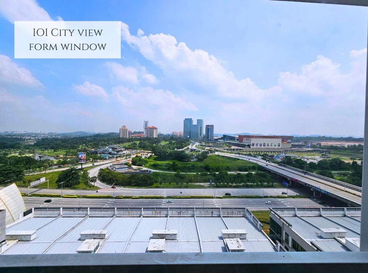 Conezion Near Ioi City Mall, Maeps Serdang, Putrajaya By Cloud Host Phòng bức ảnh