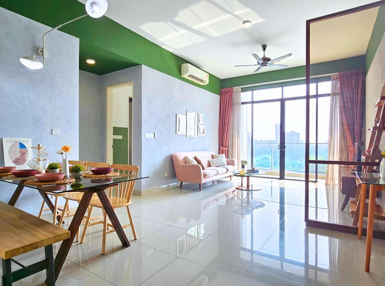 Conezion Near Ioi City Mall, Maeps Serdang, Putrajaya By Cloud Host Phòng bức ảnh